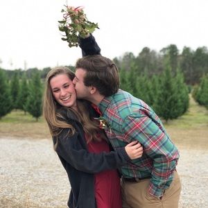 Meet your Posher, Mills